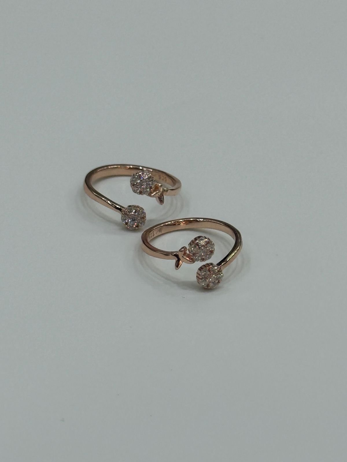 92.5 Silver Rose Gold  White Stone Toe Ring 